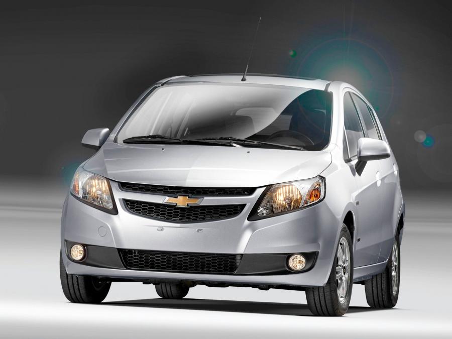  Chevrolet Sail Hatchback 2010 года  (фото 8 из 12)